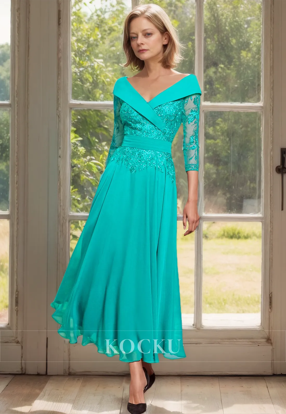 Elegant&Luxurious A-Line V-Neck Long Sleeves Chiffon Mother of Bride with Appliques Cocktail Dress