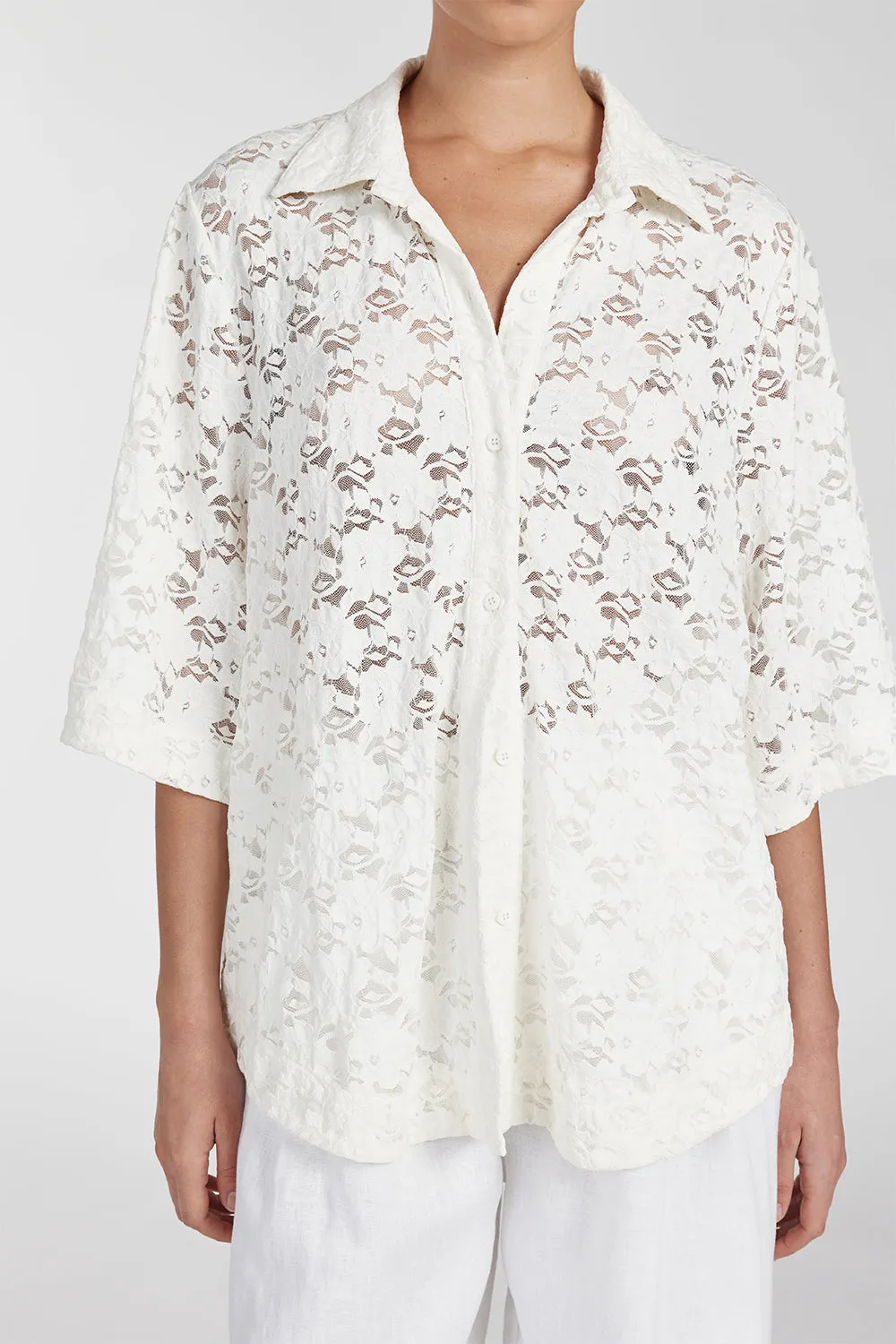 LOULA WHITE LACE SHIRT